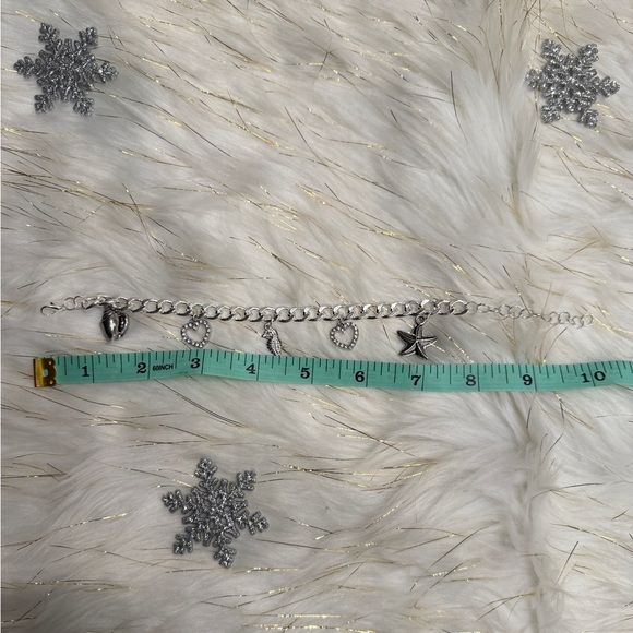 Handmade Silver Plated Charm Bracelet with Sea Charms - Picture 9 of 9